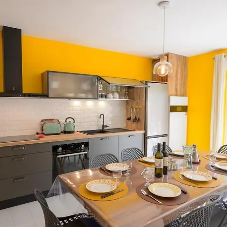 Chez Odette - Spa, Plancha, Parking 度假居