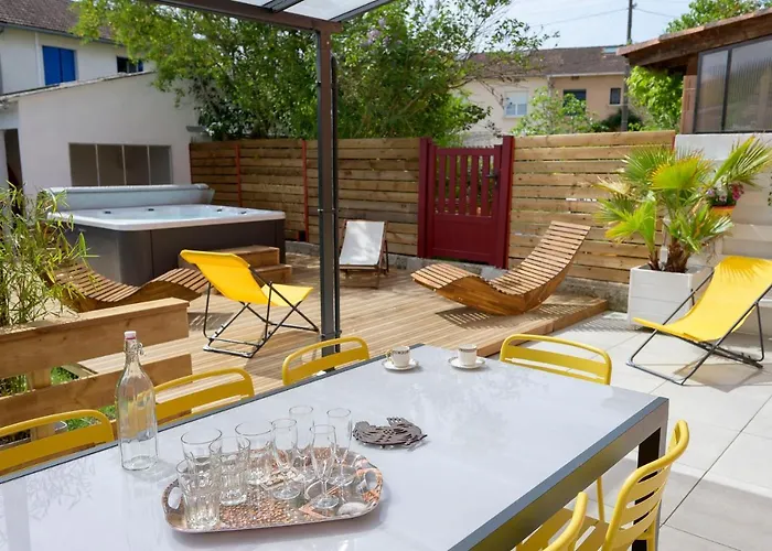 Ferienhaus Chez Odette - Spa, Plancha, Parking *