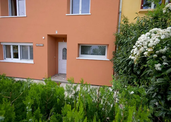 Chez Odette - Spa, Plancha, Parking