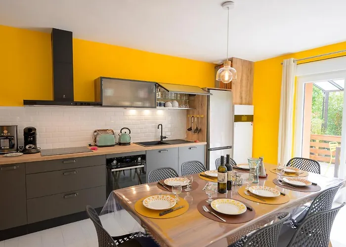 Chez Odette - Spa, Plancha, Parking Casa de Férias